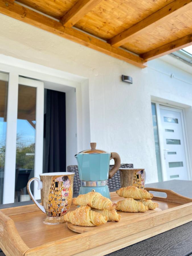 Sukošan Holiday House Lucia מראה חיצוני תמונה