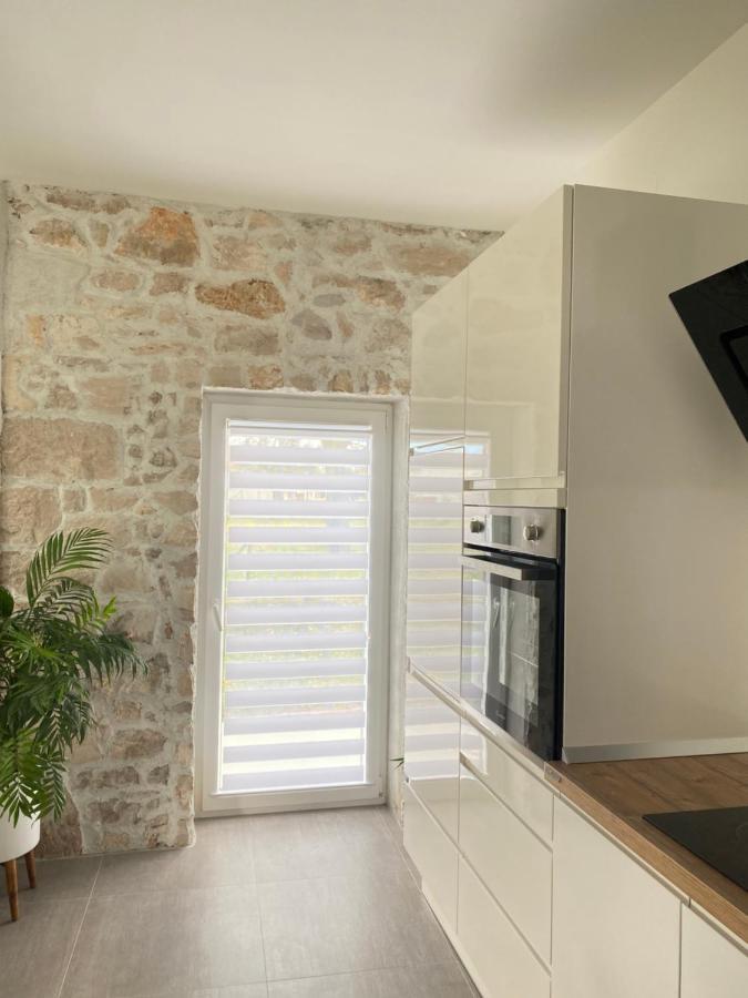 Sukošan Holiday House Lucia מראה חיצוני תמונה