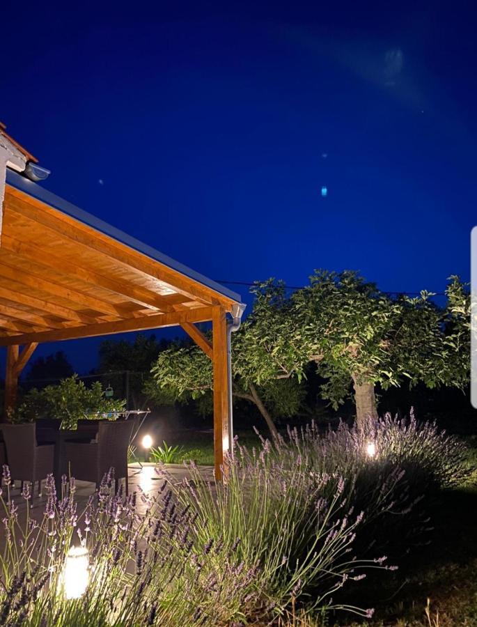 Sukošan Holiday House Lucia מראה חיצוני תמונה